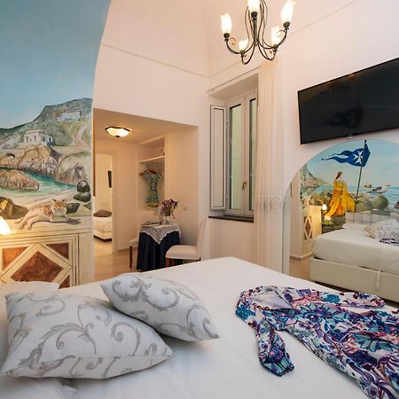 Aparthotel Antica Repubblica In Amalfi Center At 100Mt From The Sea Kültér fotó