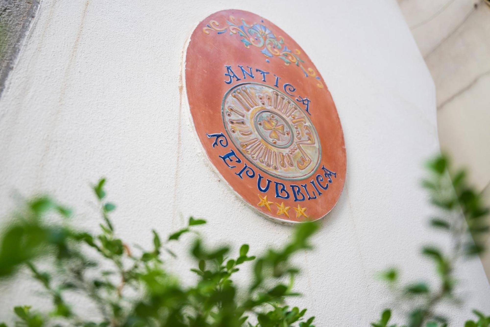 Aparthotel Antica Repubblica In Amalfi Center At 100Mt From The Sea Kültér fotó